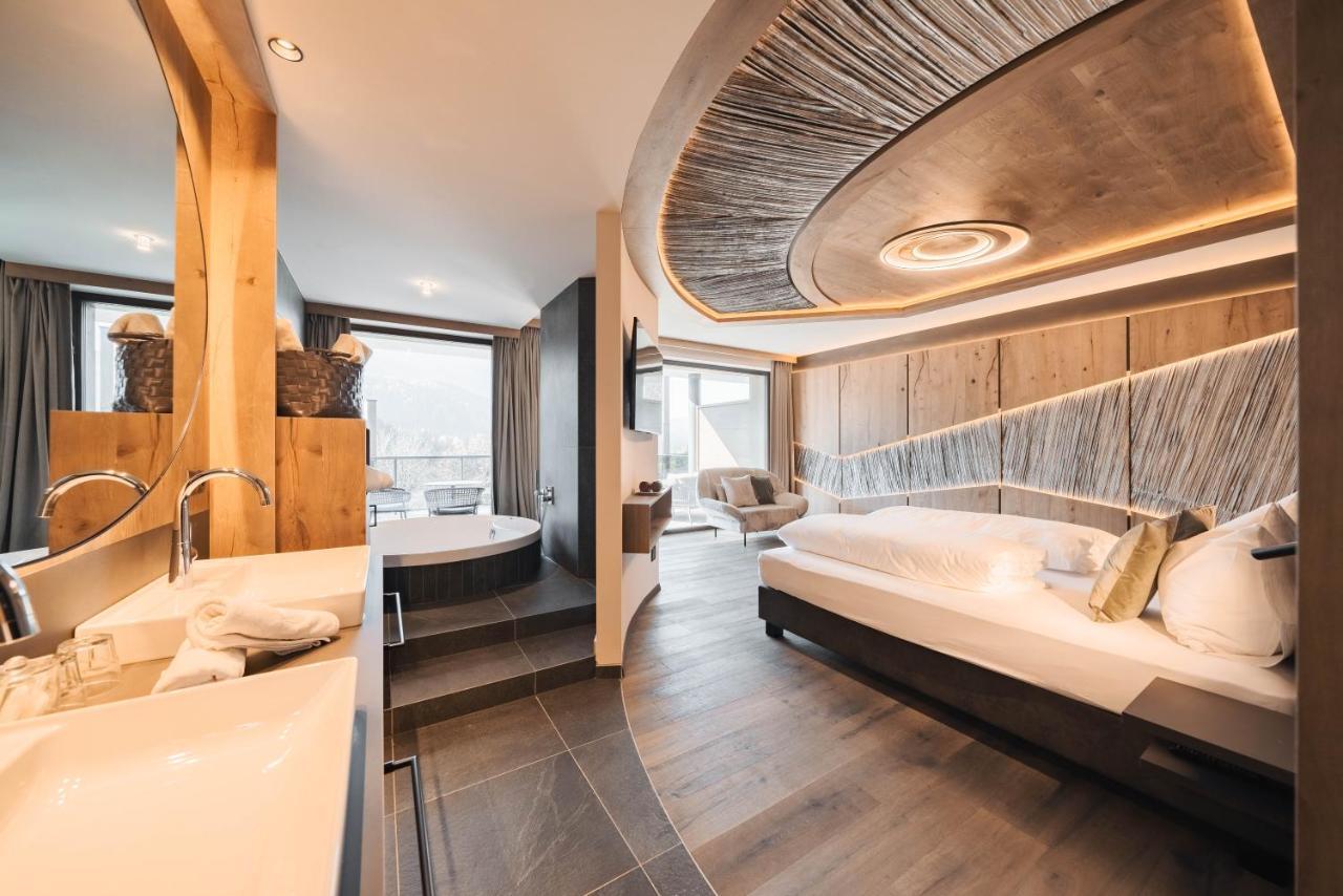 Leitgam Luxury Hotel For Two เคียเนส ภายนอก รูปภาพ